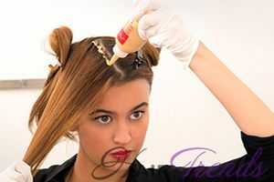 Используем масло иланг-иланга для осветления волос