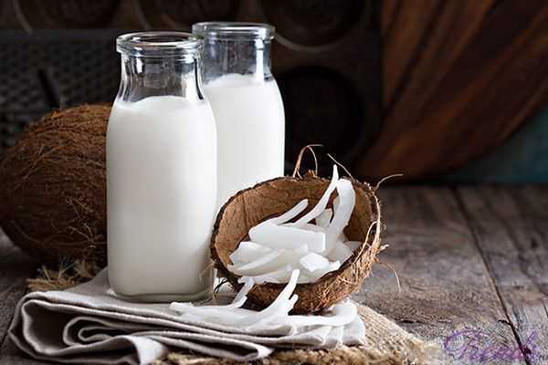 Как использовать кокосовое молоко от выпадения волос?